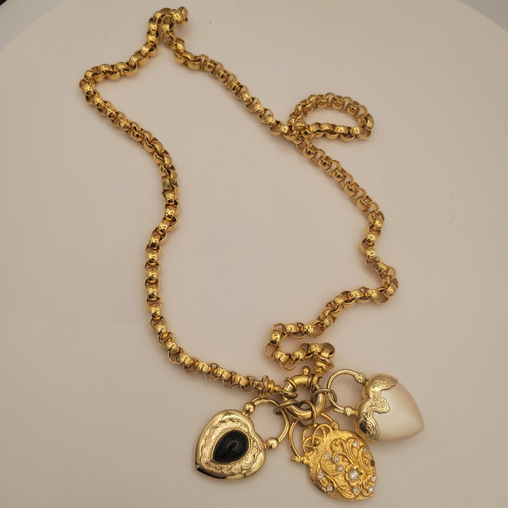 Gorgeous Signed Joan Rivers Triple Heart removable Pendant Necklace Valentine